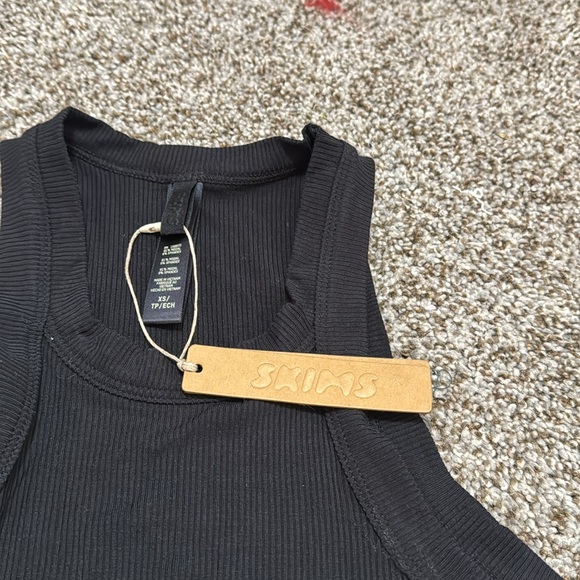 SKIMS Women's Soft Lounge High Neck Tank Size XS In Onyx - Picture 5 of 7